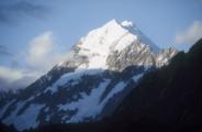 <p style="text-align:center">Mount Cook, der höchste Berg Neuseelands (3754 m)<br><br>Foto: Ruttke/Borkowski</p>