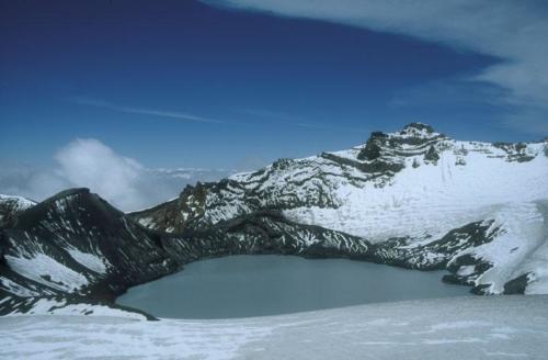 <p style="text-align:center">Kratersee auf dem Mt. Ruapehu (2797 m)<br><br>Foto: Ruttke/Borkowski</p>